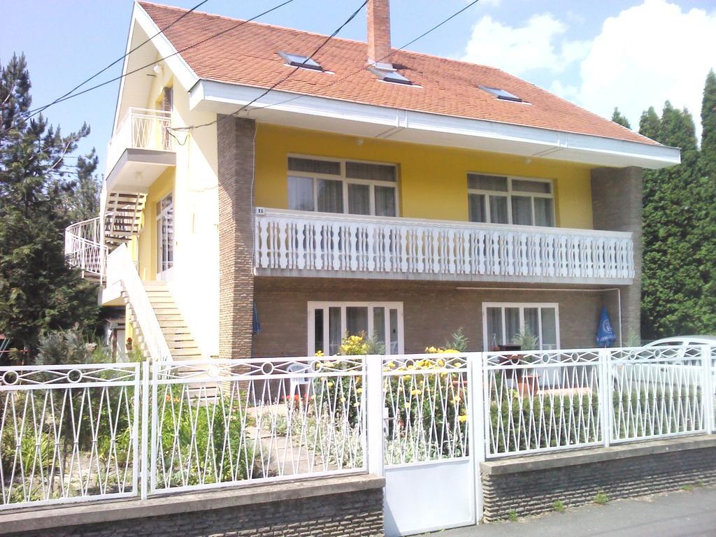 Napfeny Apartment Keszthely Εξωτερικό φωτογραφία