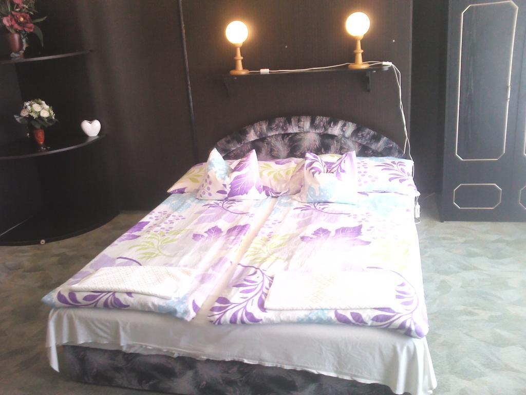 Napfeny Apartment Keszthely Δωμάτιο φωτογραφία